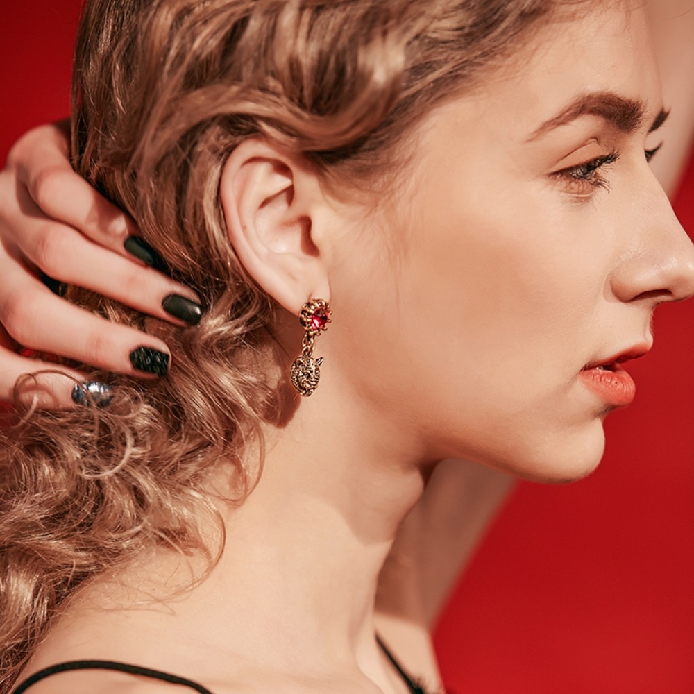 Tiger Retro Ruby Earrings - Picture 5 of 7